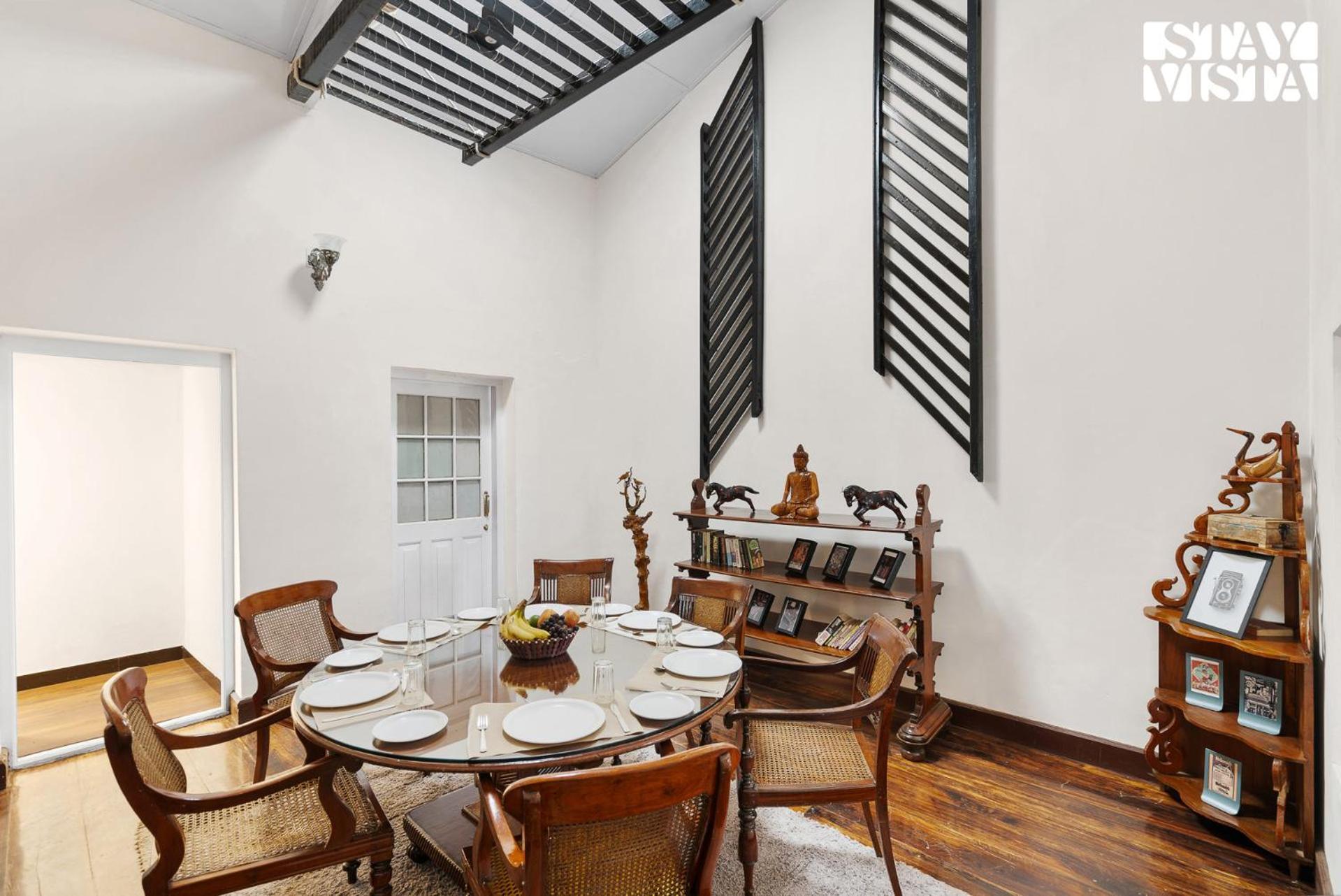 Stayvista At The Alcove With Breakfast & Bbq Grill Udagamandalam Exterior foto